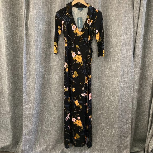 Modcloth Dresses & Skirts - ModCloth, Black & Yellow 3/4 Sleeve Floral Wrap Dress, XS, NWT